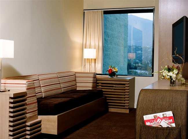 Hotel DoubleTree by Hilton Monrovia - Pasadena Area Exterior foto
