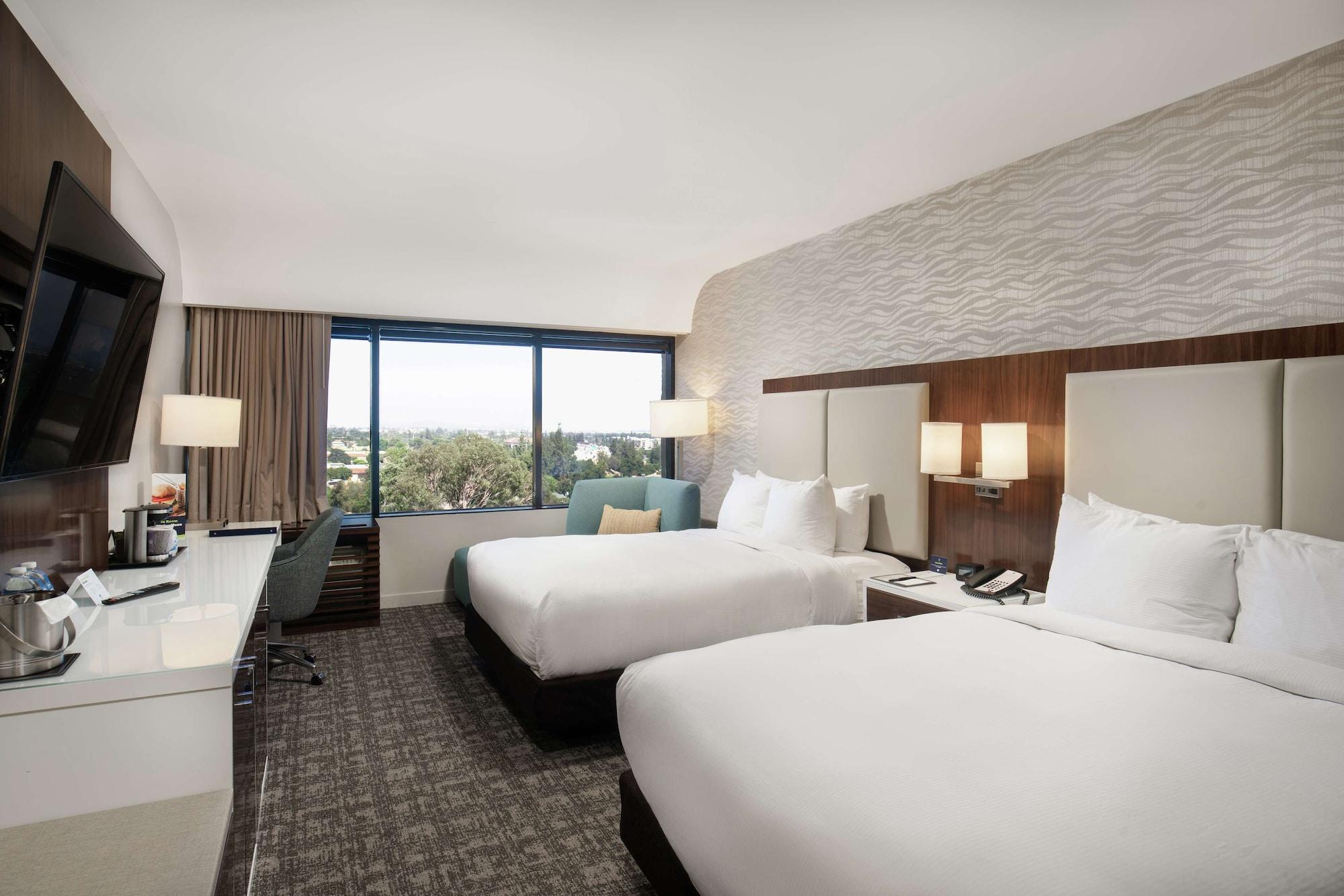 Hotel DoubleTree by Hilton Monrovia - Pasadena Area Exterior foto